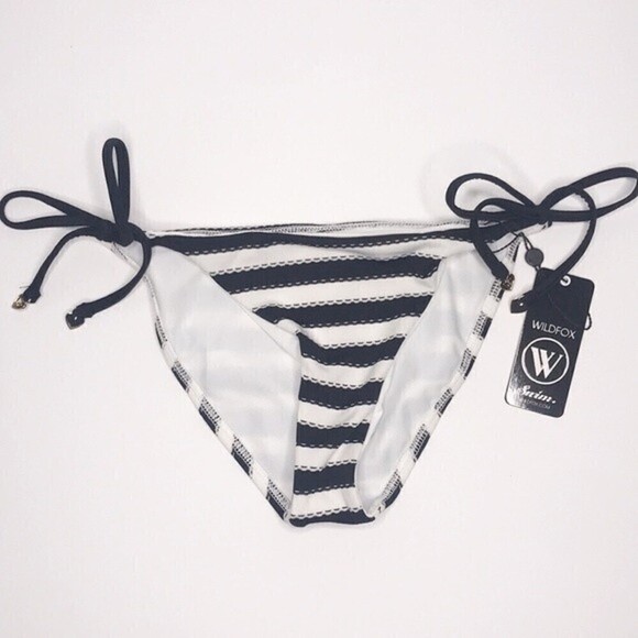 WIldfox Striped Dreamhouse Bikini Adjustable Tie Swim Bottoms Size Large - Picture 1 of 8
